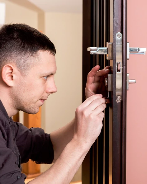 : Professional Locksmith For Commercial And Residential Locksmith Services in Visalia, CA
