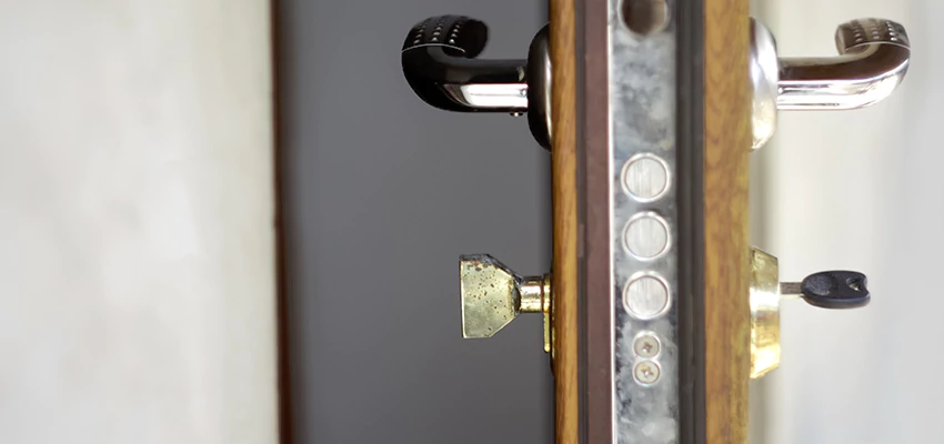 Holiday Emergency Locksmith in Visalia, California